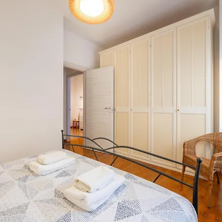 Blu&yellow In Station Appartement